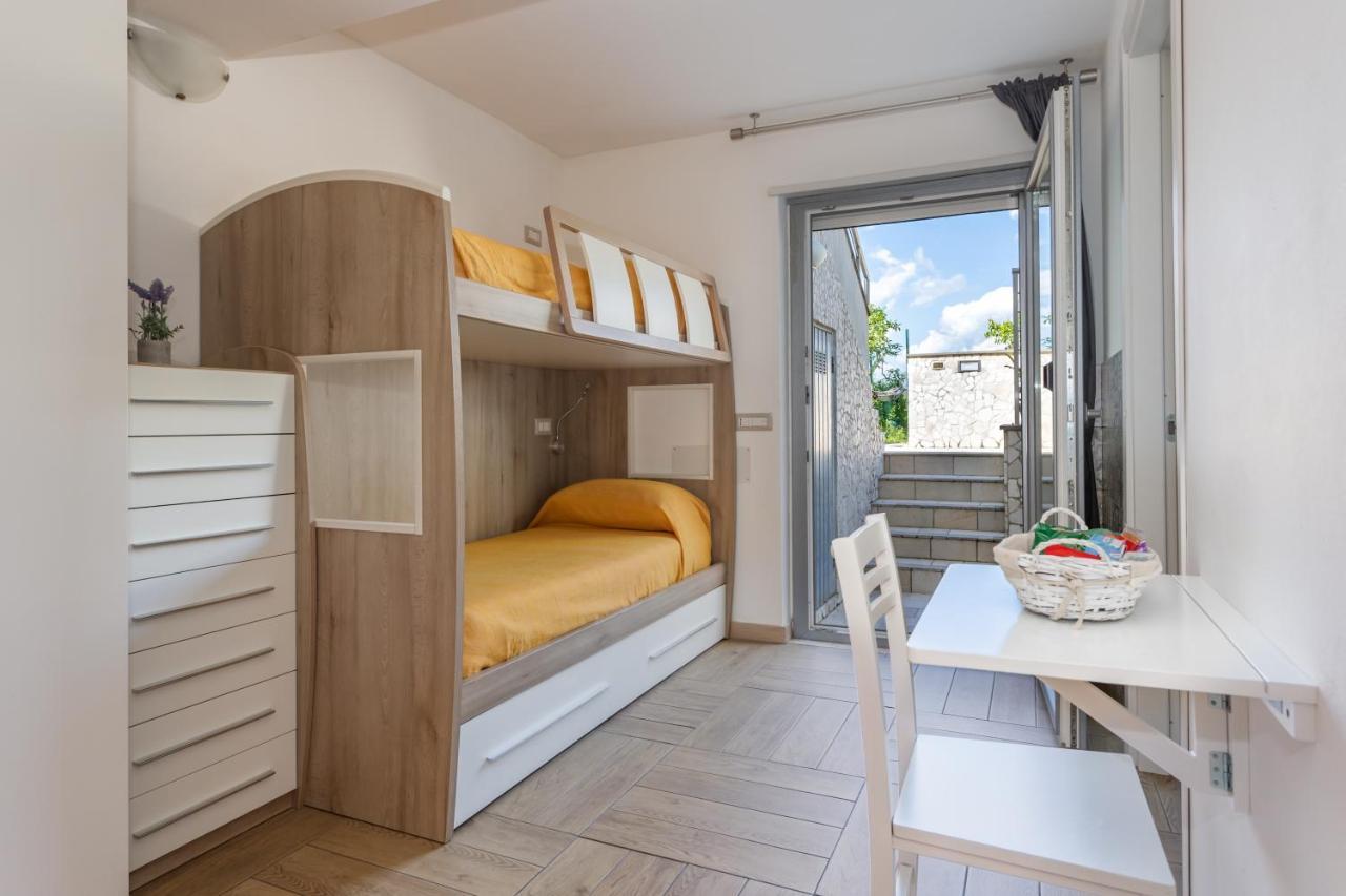 Oristano 5 Pers Appartamento Экстерьер фото