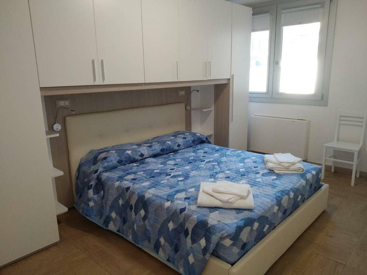 Oristano 5 Pers Appartamento Экстерьер фото